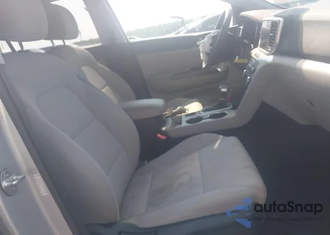 2021 Kia Sportage Lx из США, поврежденный, VIN KNDPMCACXM7914380